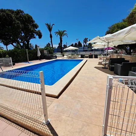 Moderne Finlandia Mit Kleinem Balkon * Torrevieja